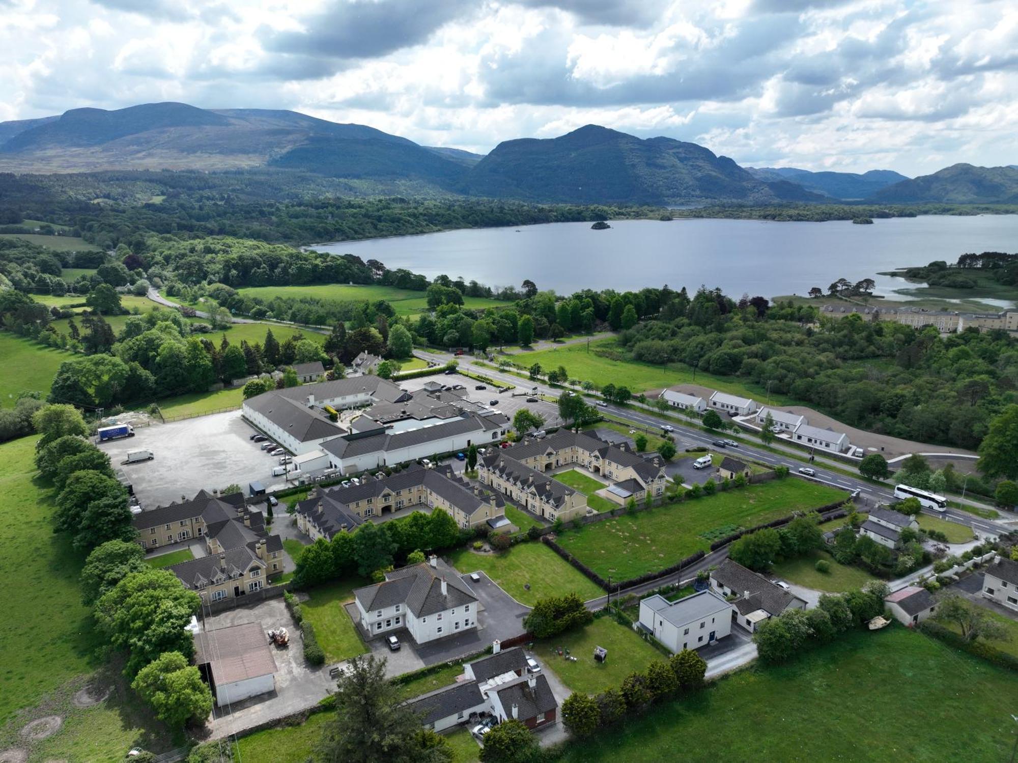 No 1 Killarney Holiday Village Vacation Home Exterior photo